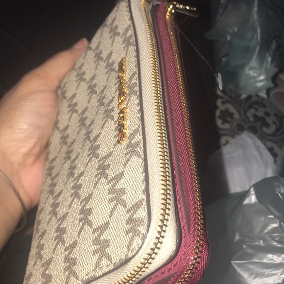 Wallet - Picture 5 of 7